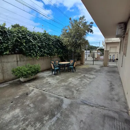 Al Mare 公寓 *